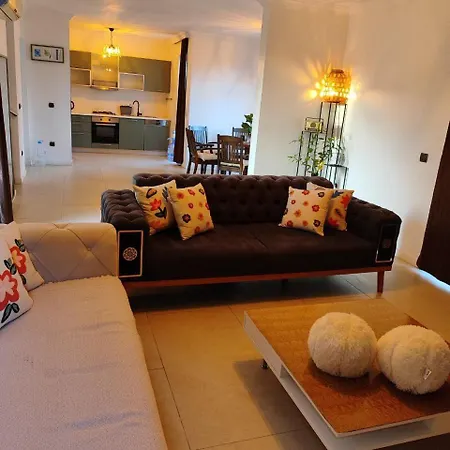 Hotel Triplex Luxury