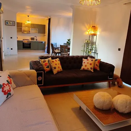 Hotel Triplex Luxury 4*