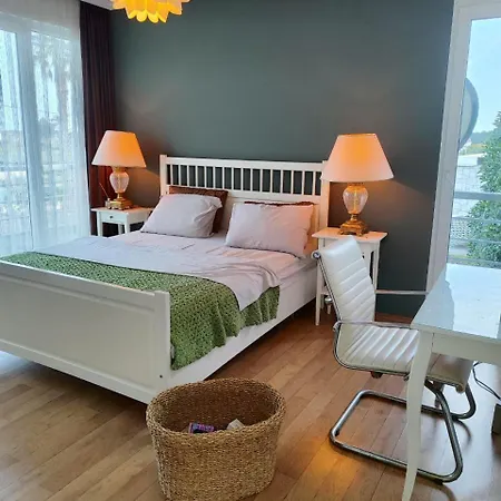 Triplex Luxury Hotel